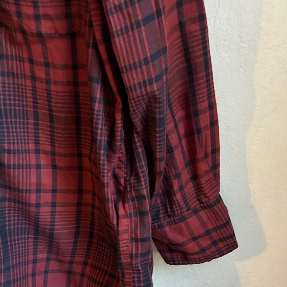 Levi's Men's Burgundy and Black Plaid Shirt - Picture 6 of 13